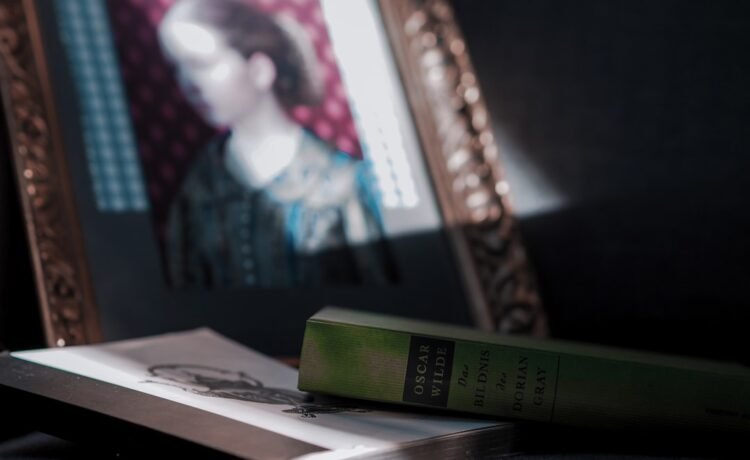 School Leavers Portraits and Books – Montford Bridge